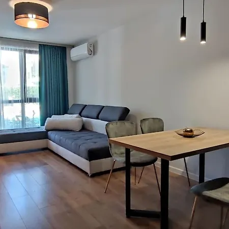 Apartament Happiness Included, Sarafovo *